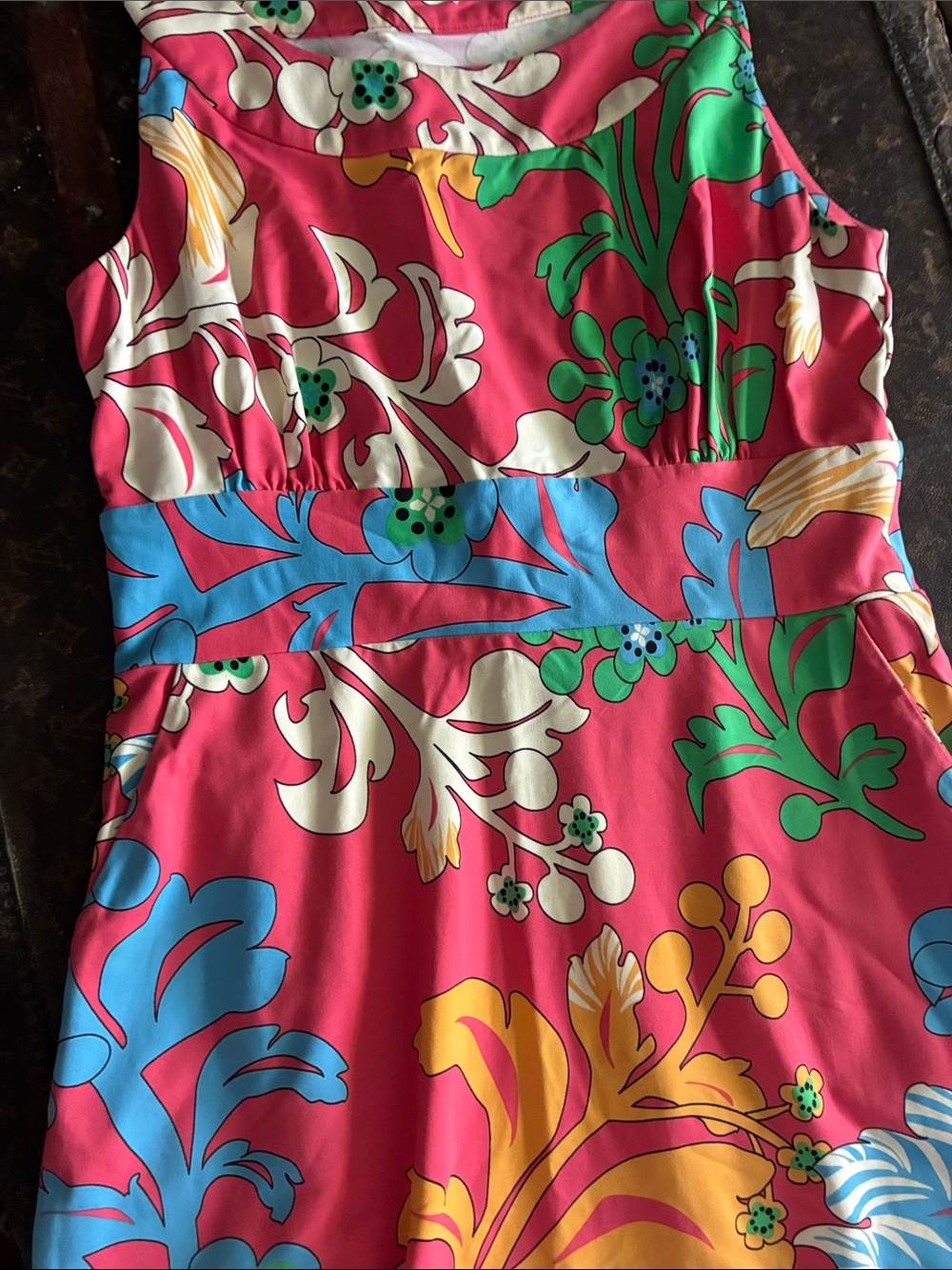J. McLaughlin Bold Pink Floral Sundress with Green Accents - Picture 4 of 10